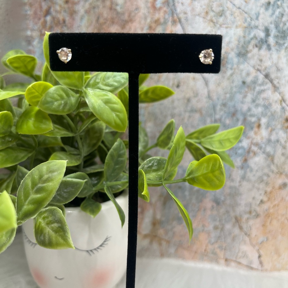 14k yellow gold cubic zirconia studs in martini setting